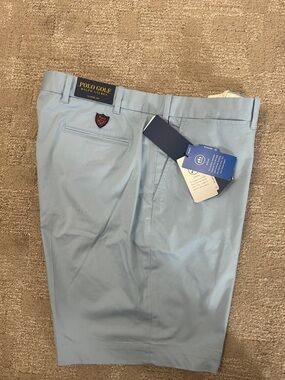 Light Blue Flat-Front Men’s Shorts